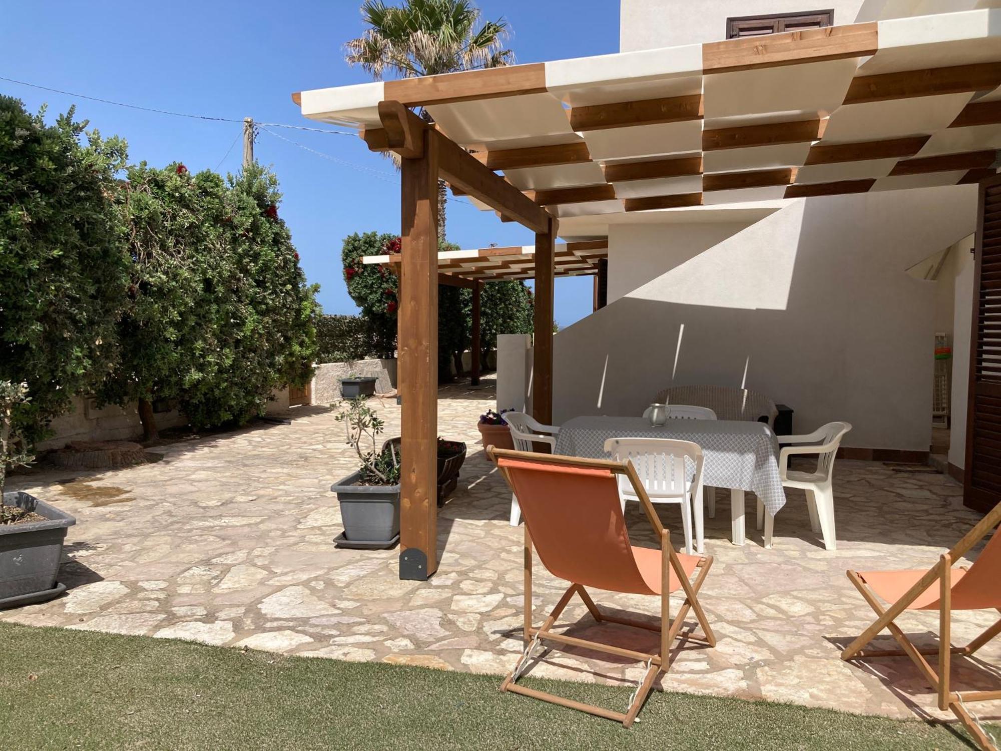 Posidonia Apartments マルサラ エクステリア 写真